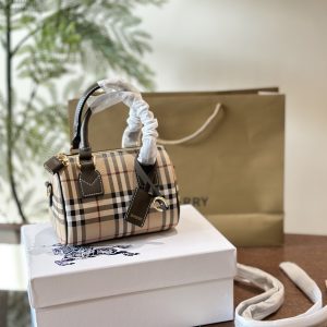 Burberry Bag Dupe 1790
