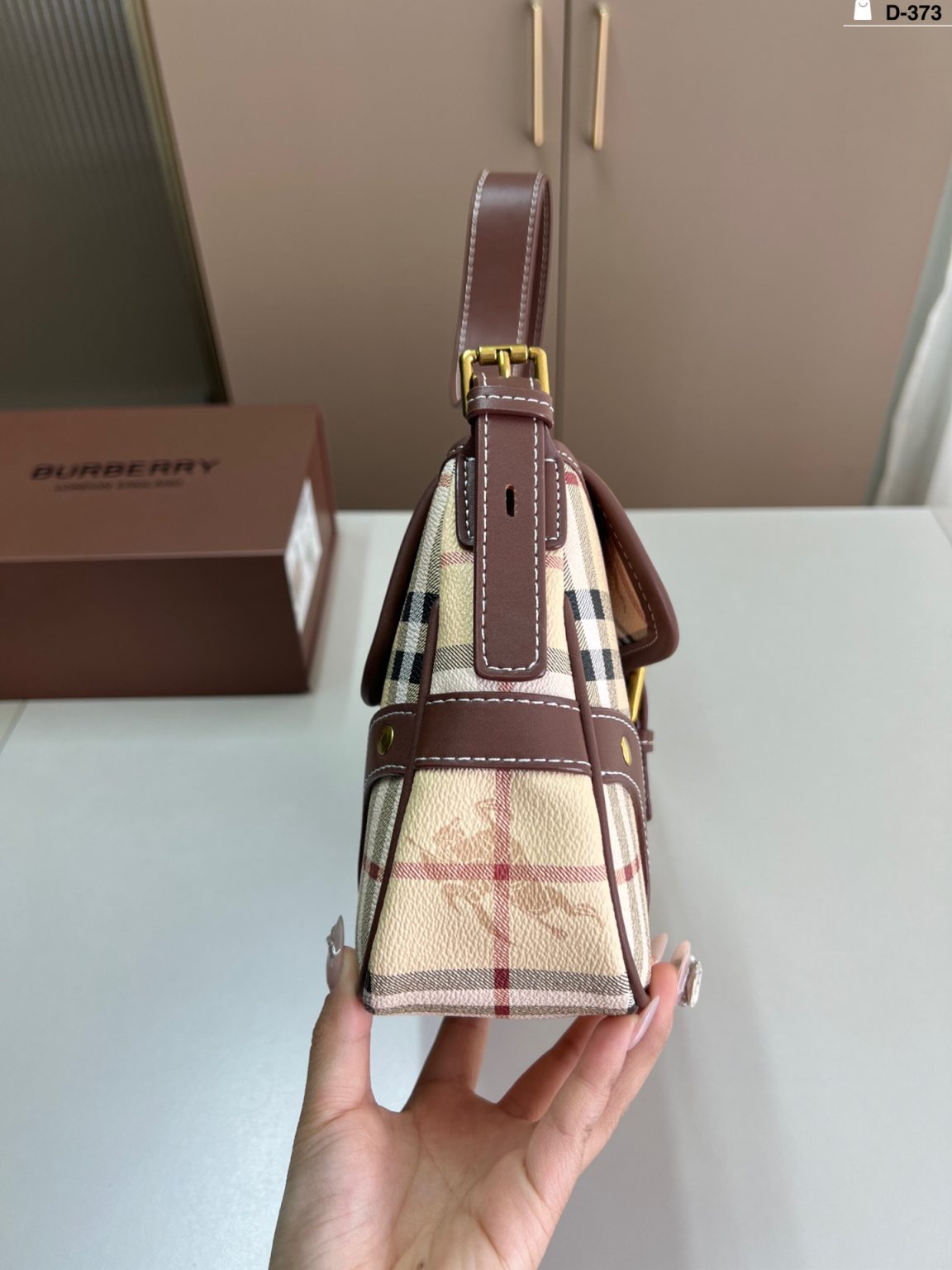 Burberry Bag Dupe 2046 - Vaizdas 2