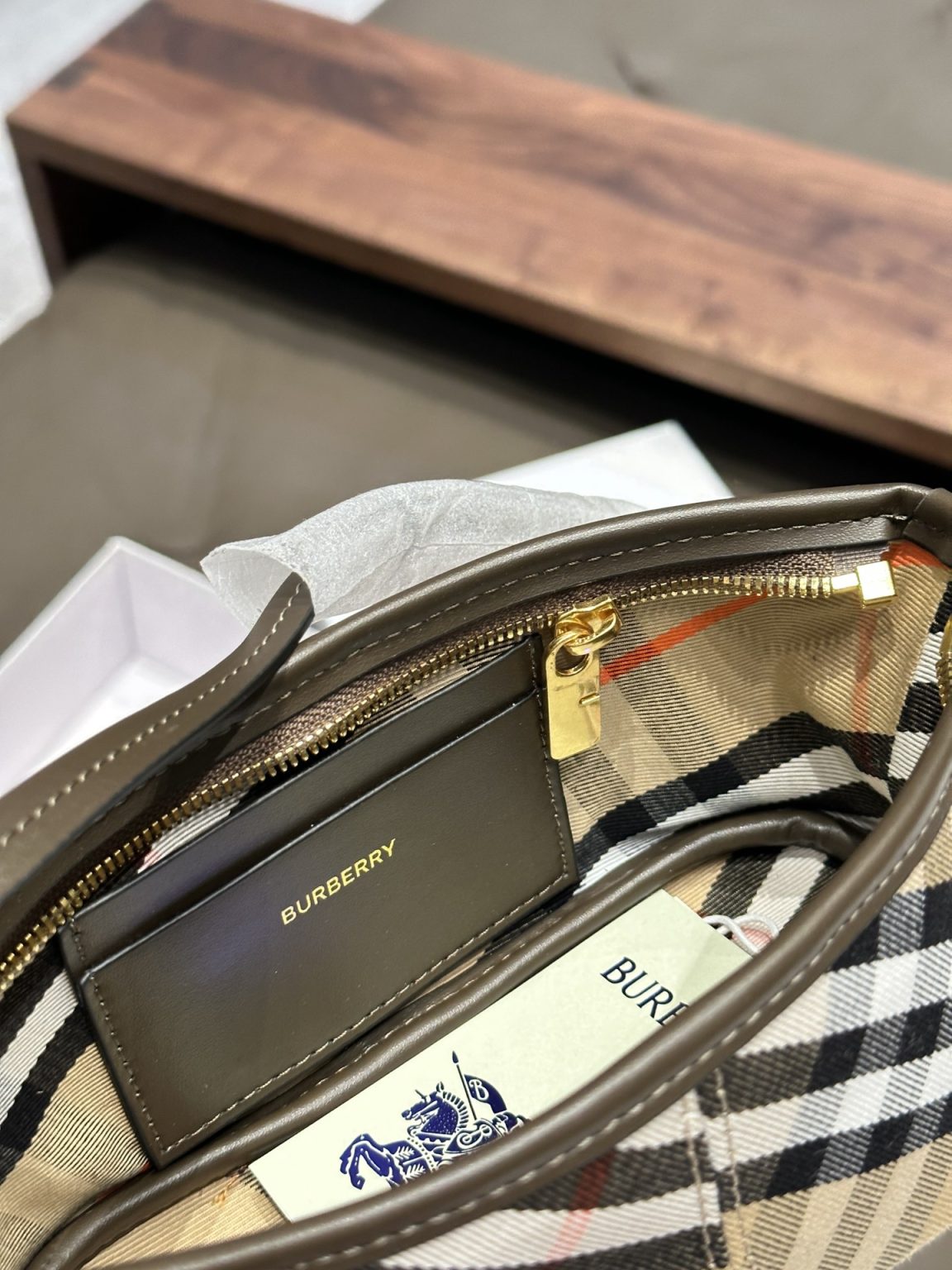 Burberry Bag Dupe 2230 - Imagen 4
