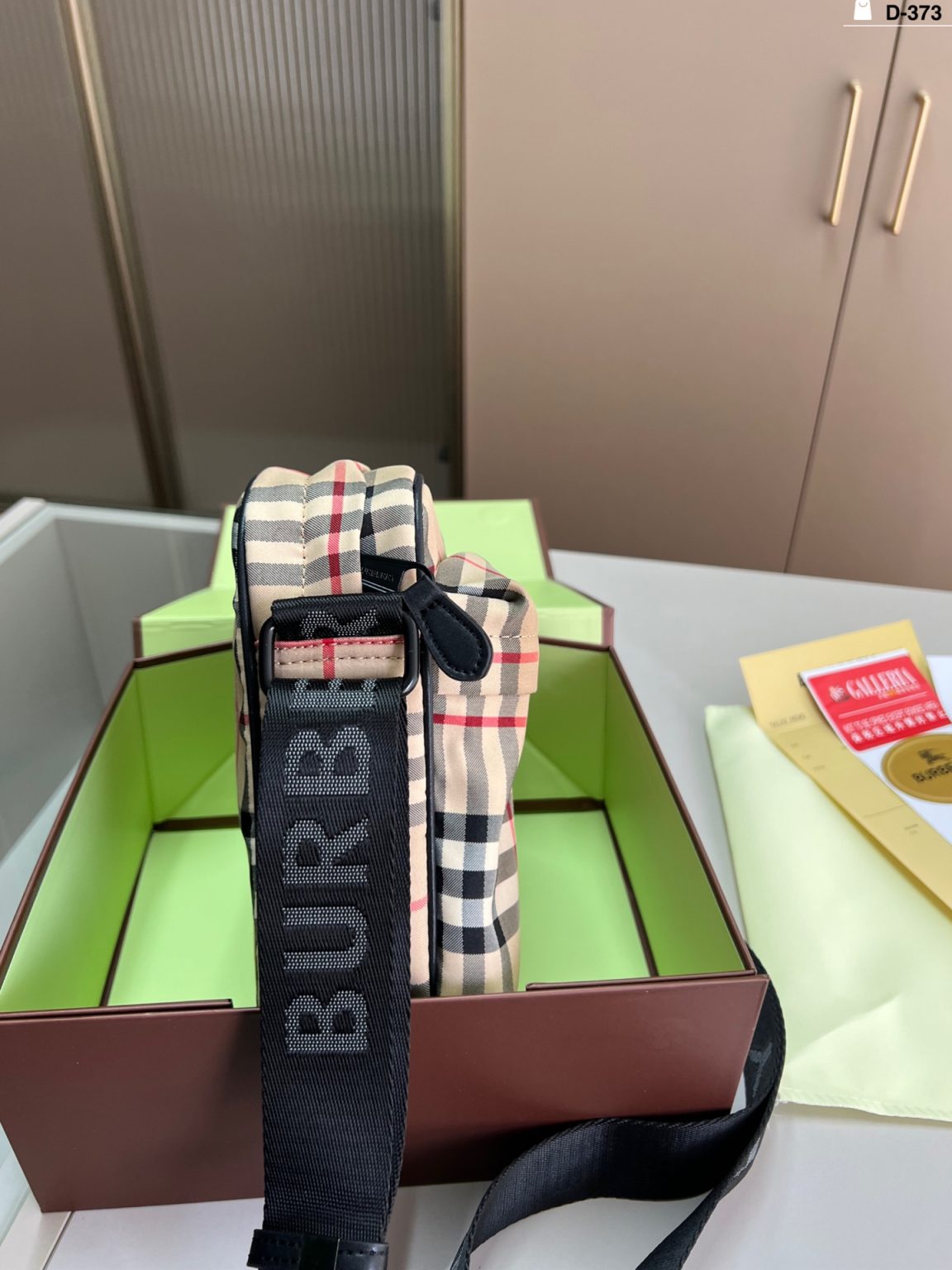 Burberry Bag Dupe 2304 - Immagine 2
