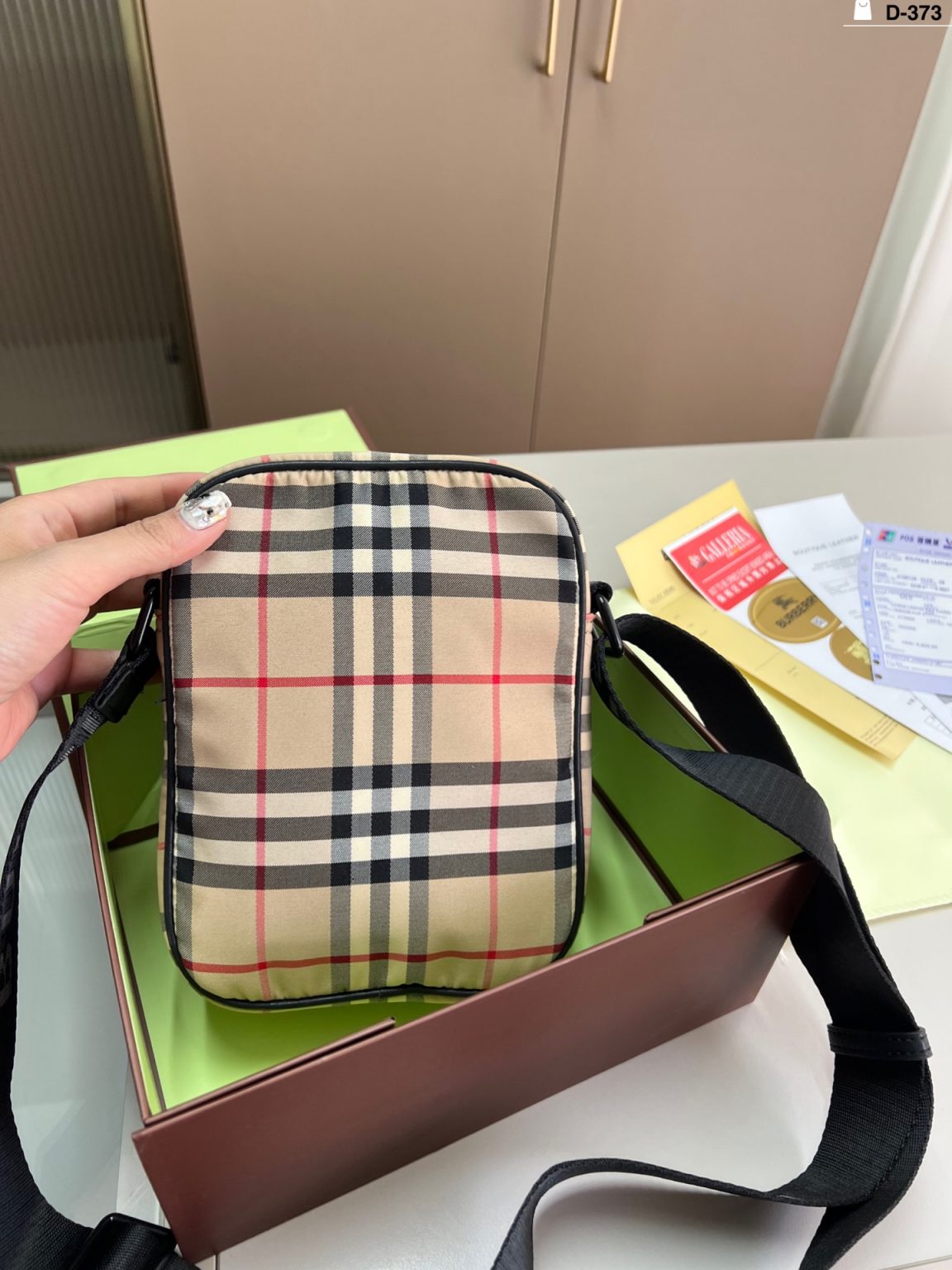 Burberry Bag Dupe 2304 - Immagine 4