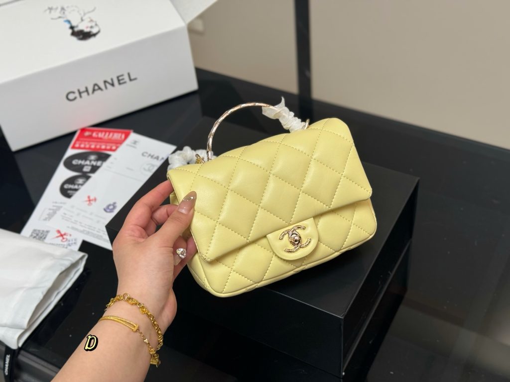 Chanel Bag Dupe 1727 - Image 4