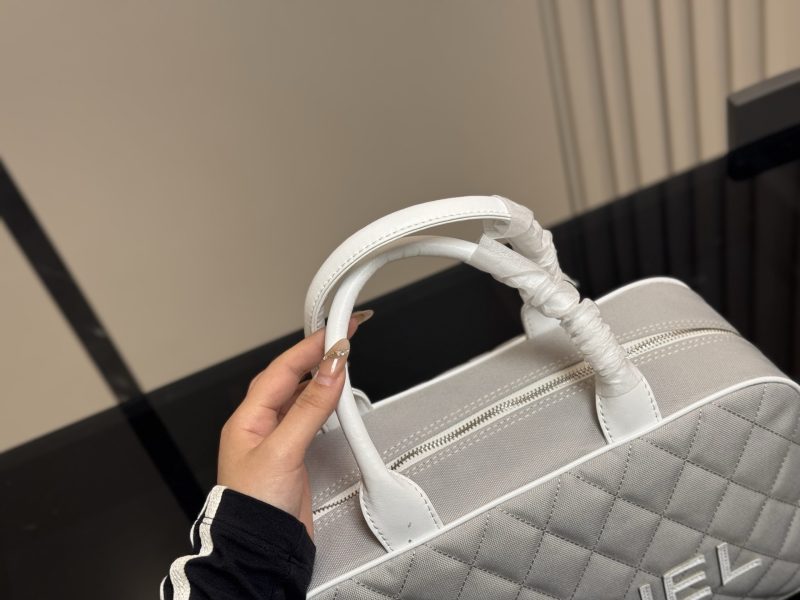 Chanel Bag Dupe 2157 - Image 3