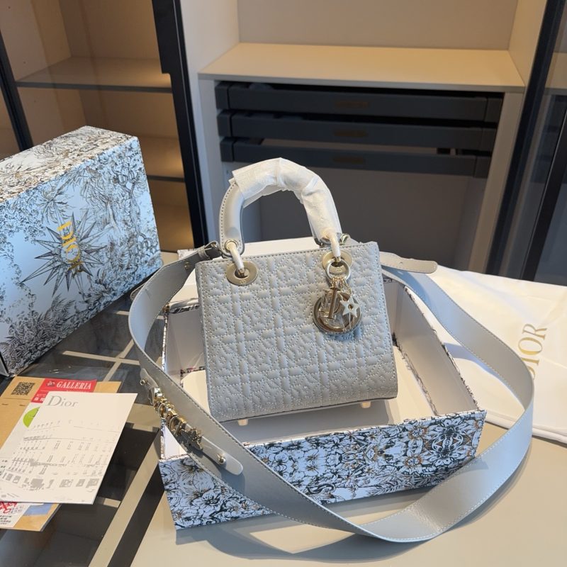 Dior Bag Dupe 1054 - Image 4