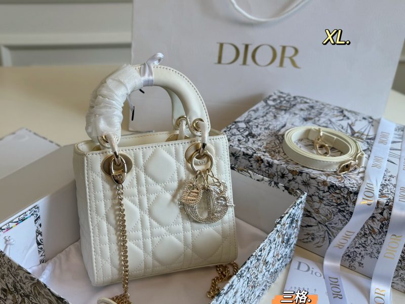 Dior Bag Dupe 1076 - Image 3