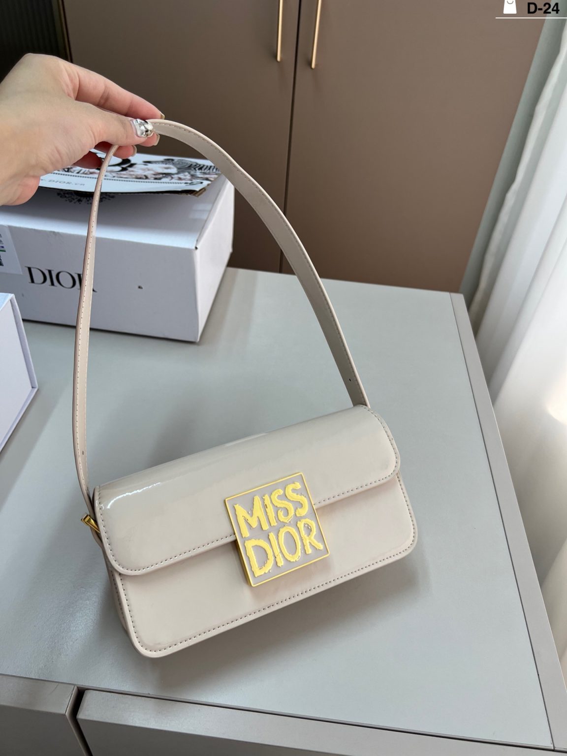 Dior Bag Dupe 1497 - Obraz 3