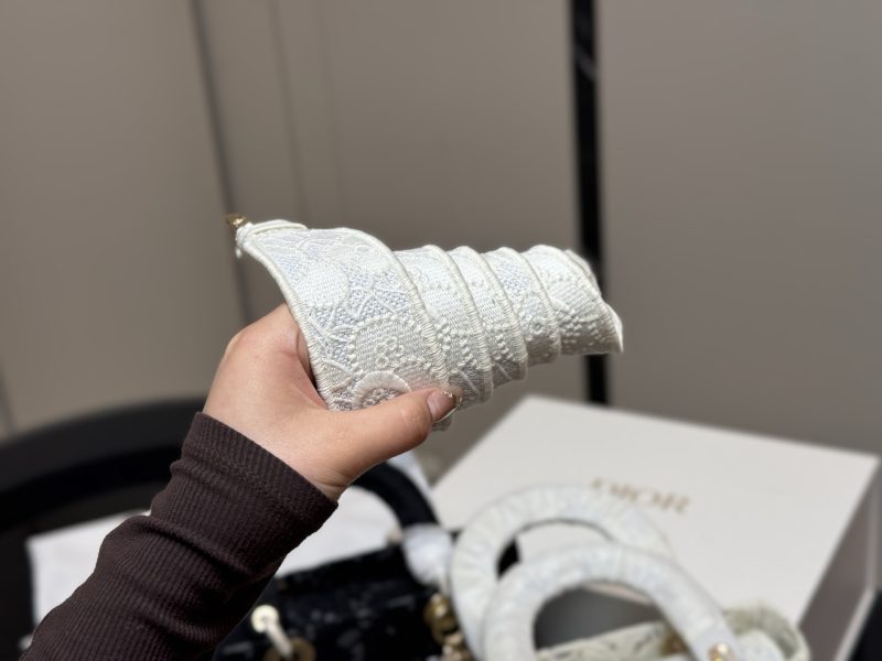 Dior Bag Dupe 715 - Image 3