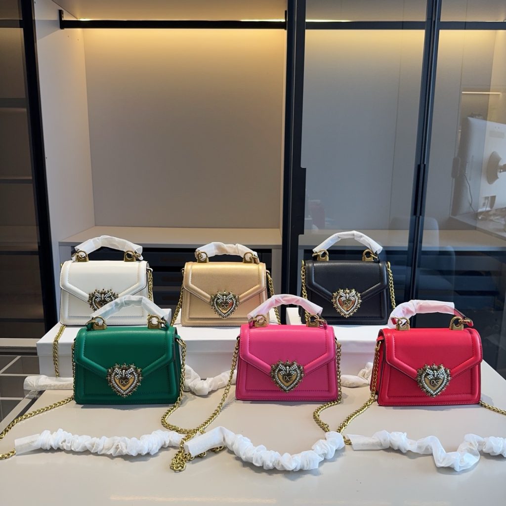 Dolce&Gabbana Bag Dupe 2008