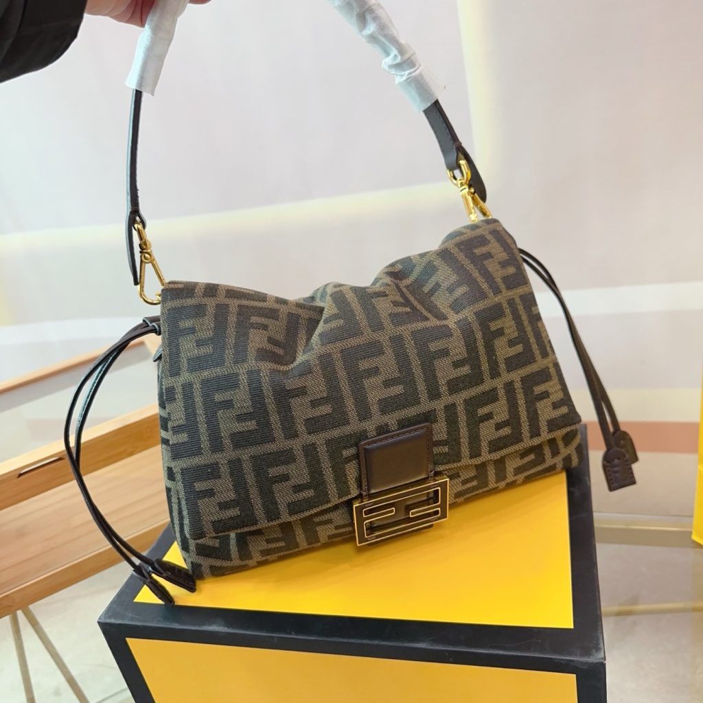 Fendi Bag Dupe 1066 - Bilde 3