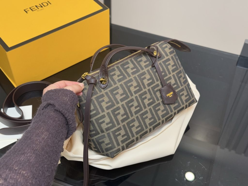 Fendi Bag Dupe 1244 - Image 2