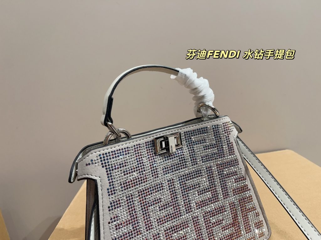 Fendi Bag Dupe 1628 - Immagine 4
