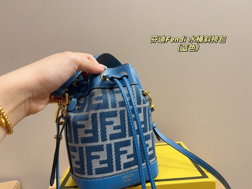 Fendi Bag Dupe 1810 - Obraz 3