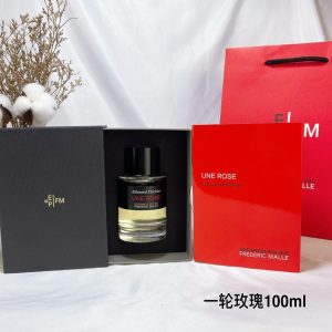 Giorgio Armani Fragrance Dupe 0921