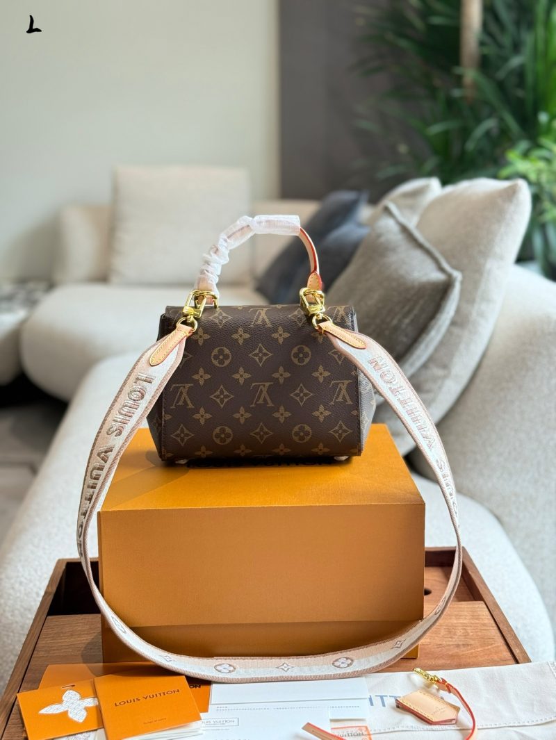 Louis Vuitton Bag Dupe 1031 - Image 4