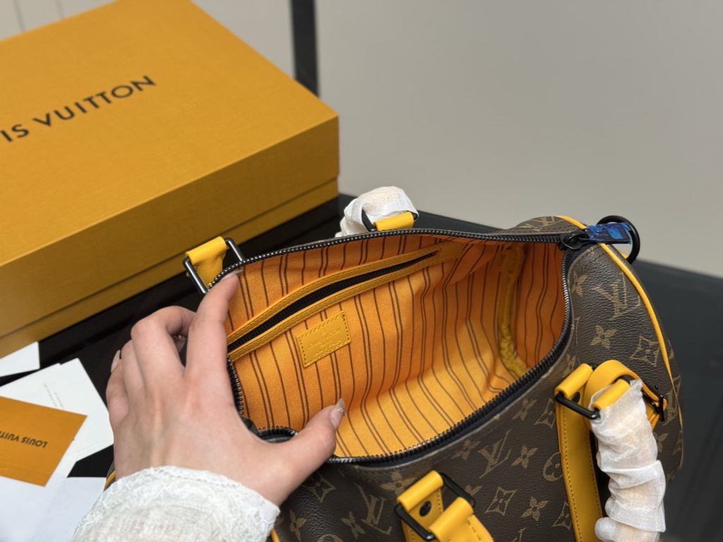 Louis Vuitton Bag Dupe 1047 - Imagen 4
