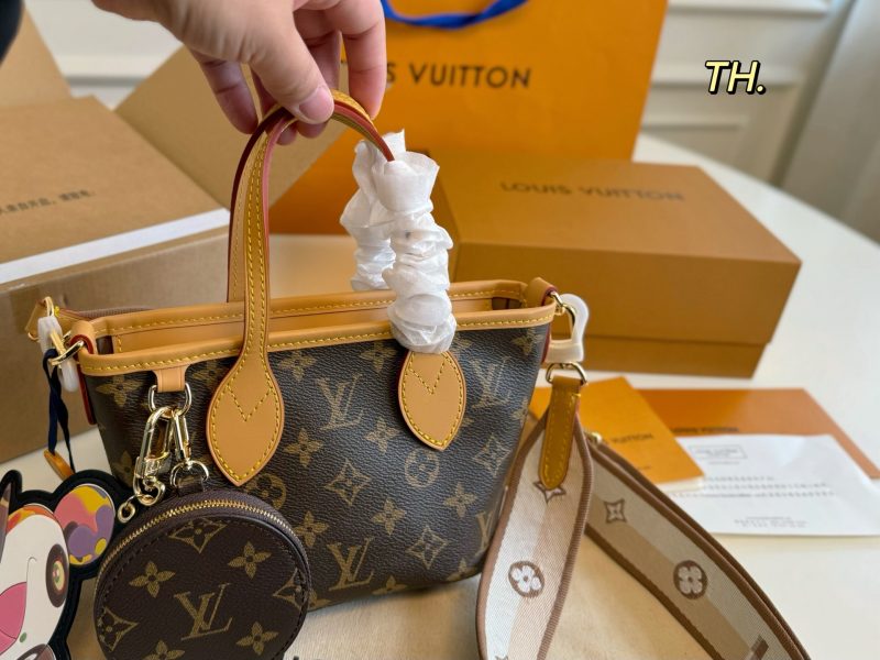 Louis Vuitton Bag Dupe 1142 - Image 2