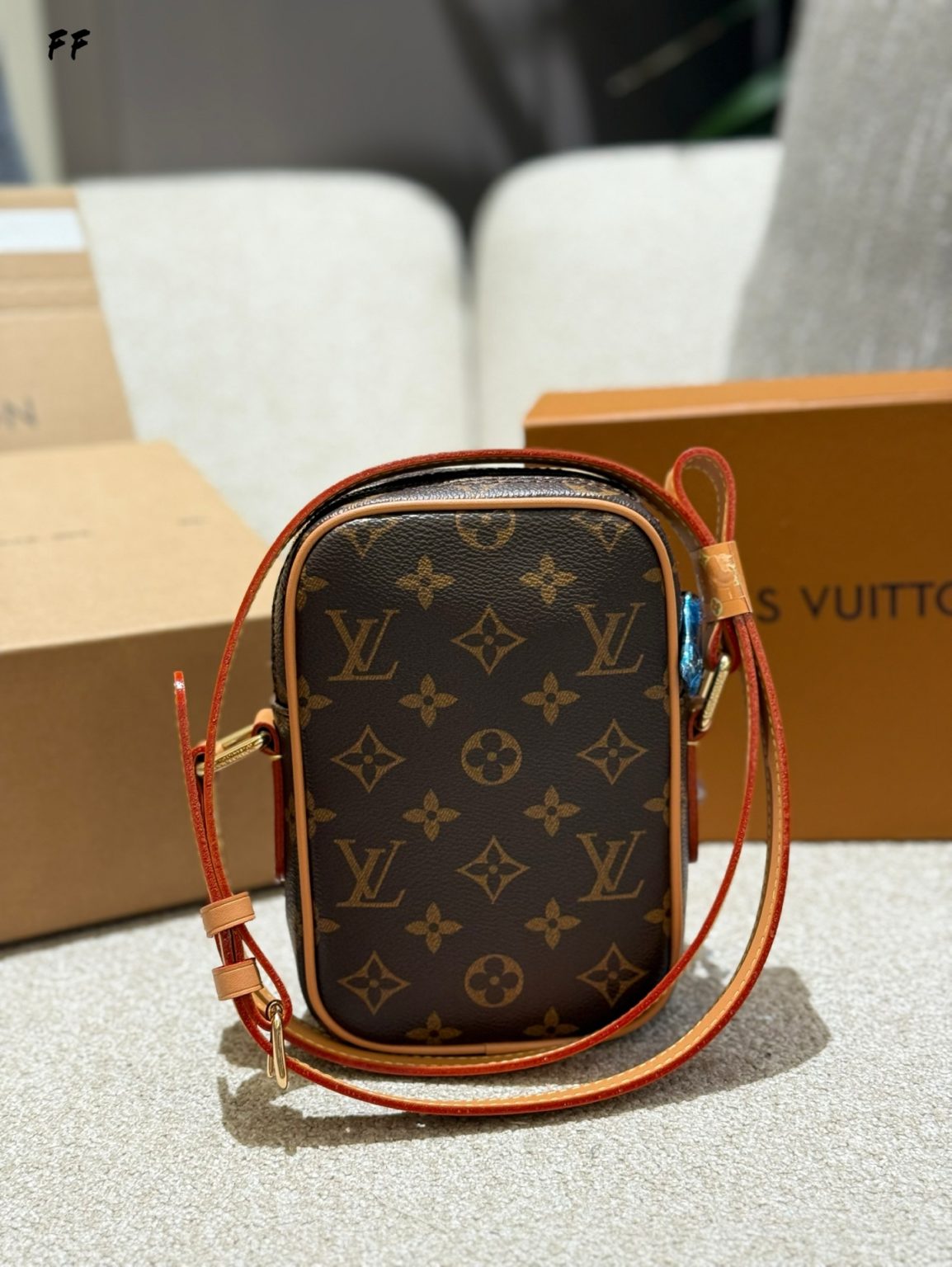 Louis Vuitton Bag Dupe 1174 - Bilde 3