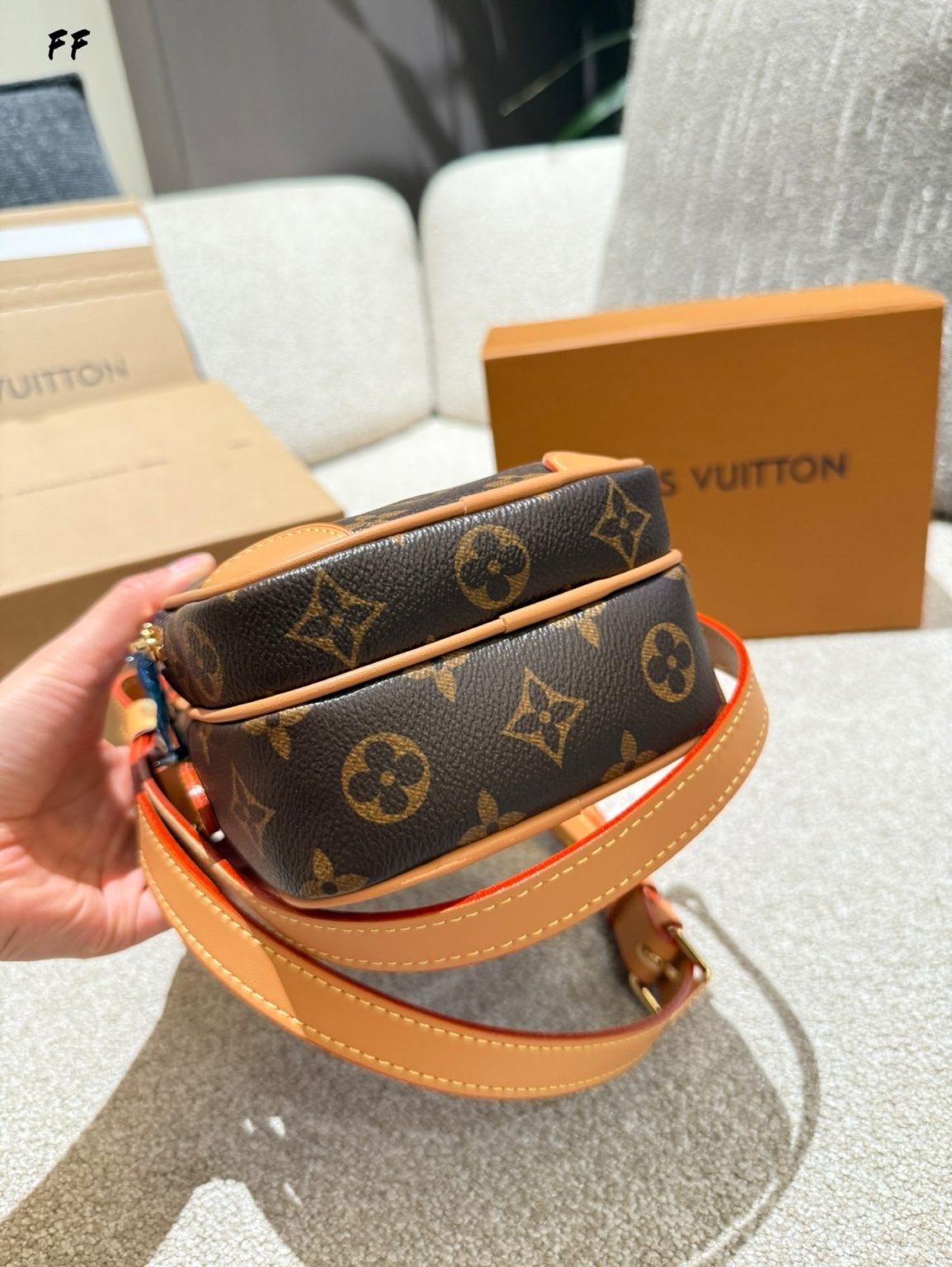 Louis Vuitton Bag Dupe 1174 - Bilde 4