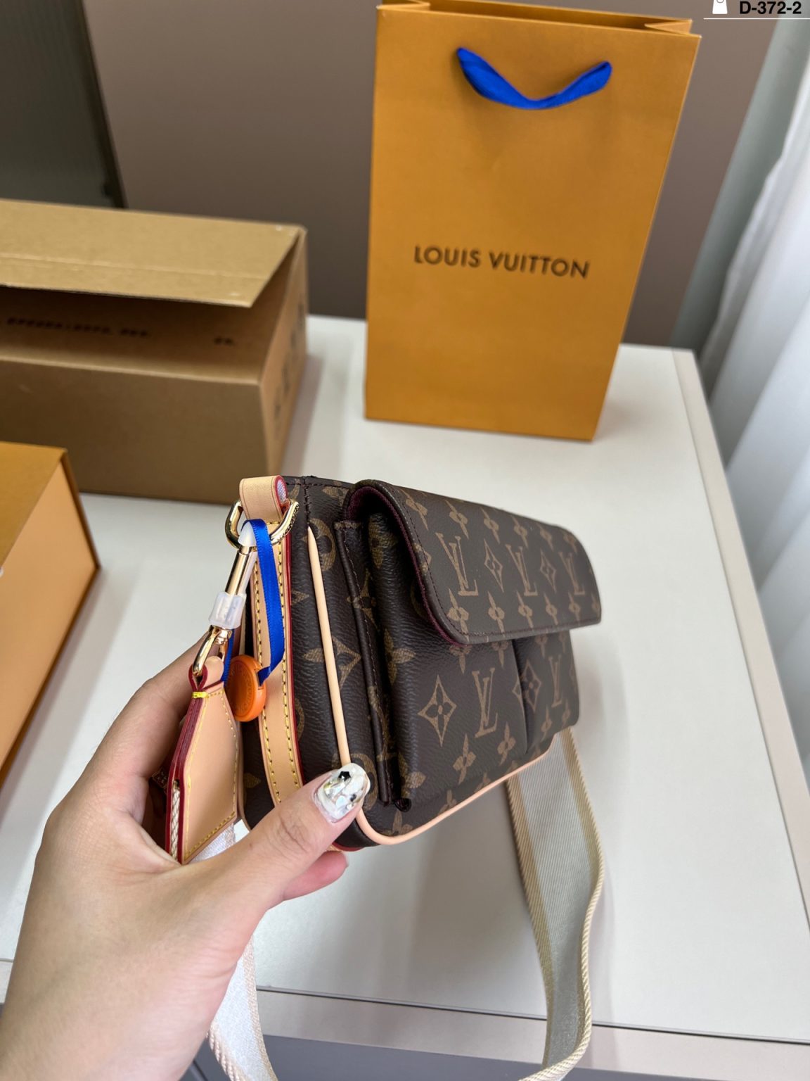 Louis Vuitton Bag Dupe 1284 - Bild 2
