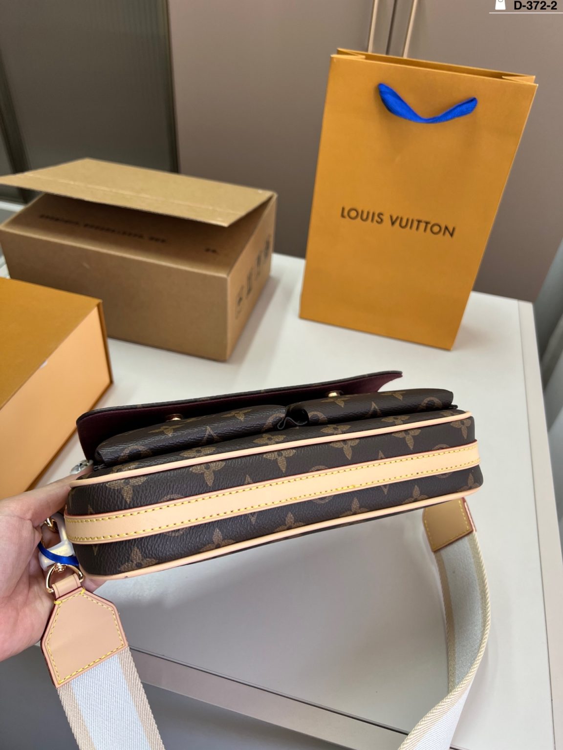 Louis Vuitton Bag Dupe 1284 - Bild 3