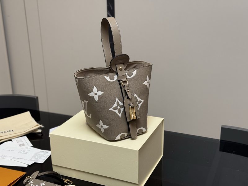 Louis Vuitton Bag Dupe 1328