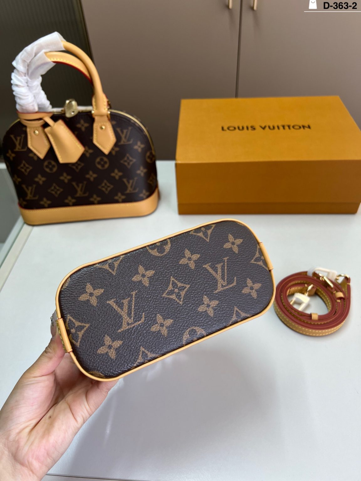 Louis Vuitton Bag Dupe 1346 - Obraz 3