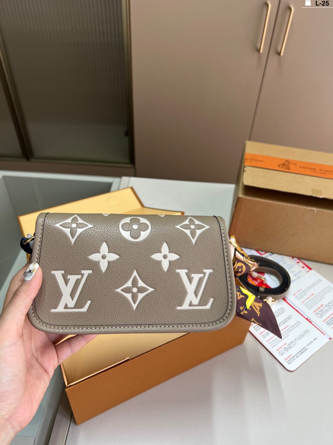 Louis Vuitton Bag Dupe 1360 - Bilde 4