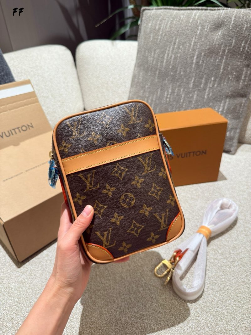 Louis Vuitton Bag Dupe 1415 - Image 4