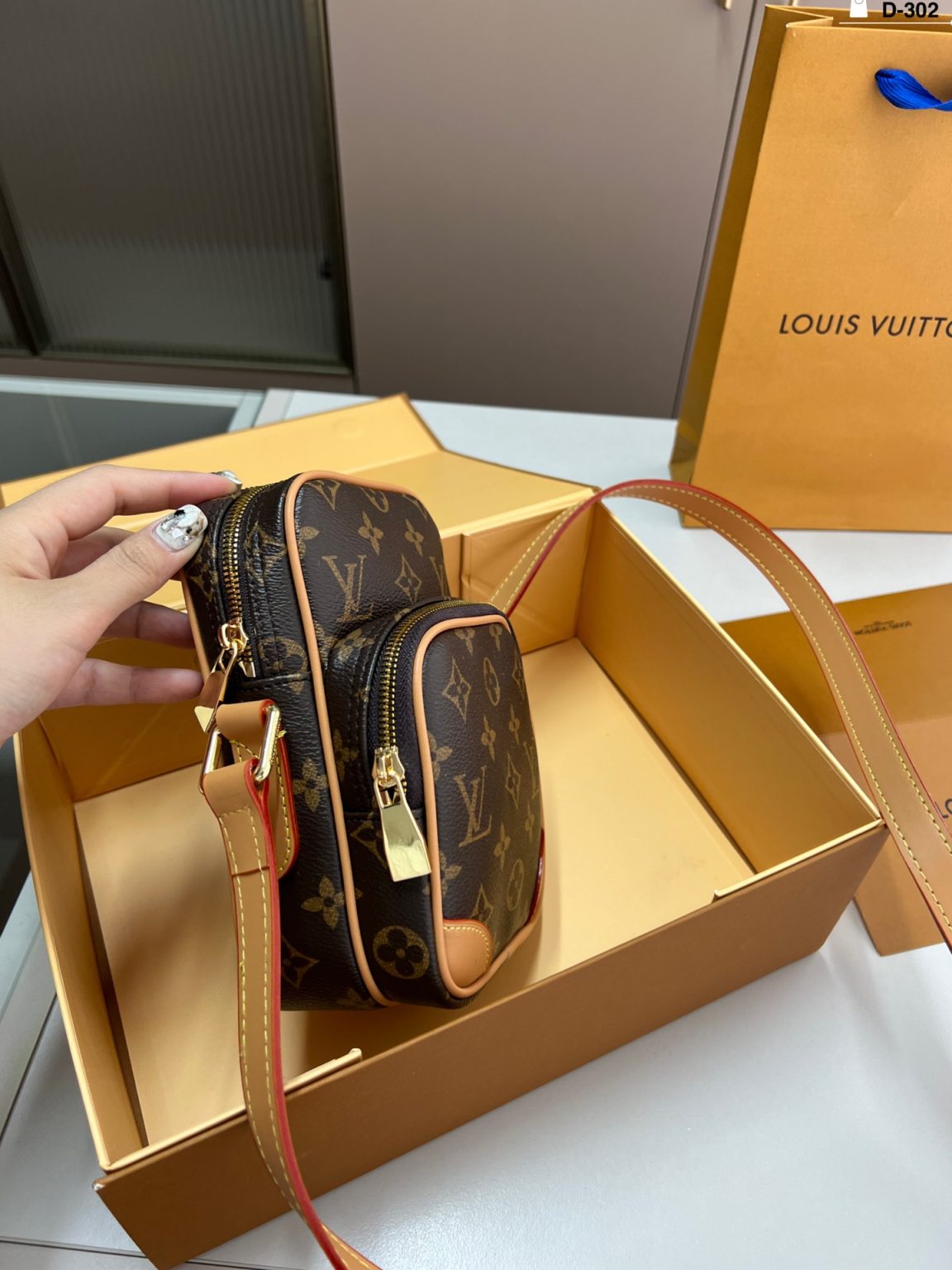 Louis Vuitton Bag Dupe 1432 - Obraz 2