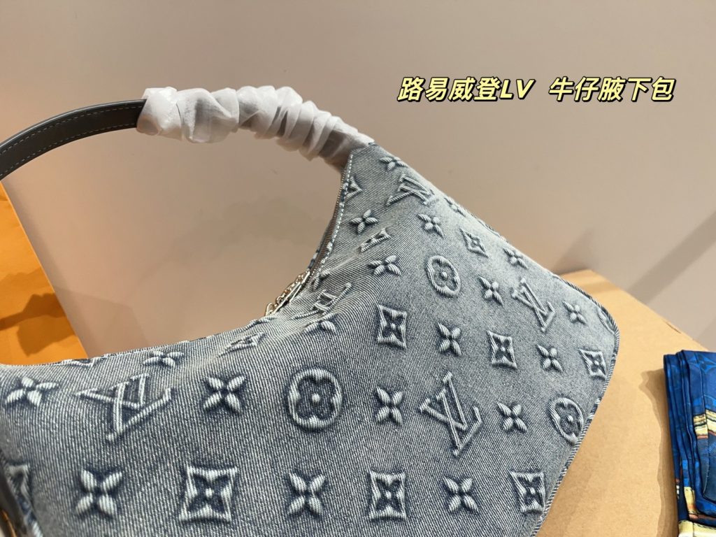 Louis Vuitton Bag Dupe 1461 - Image 4