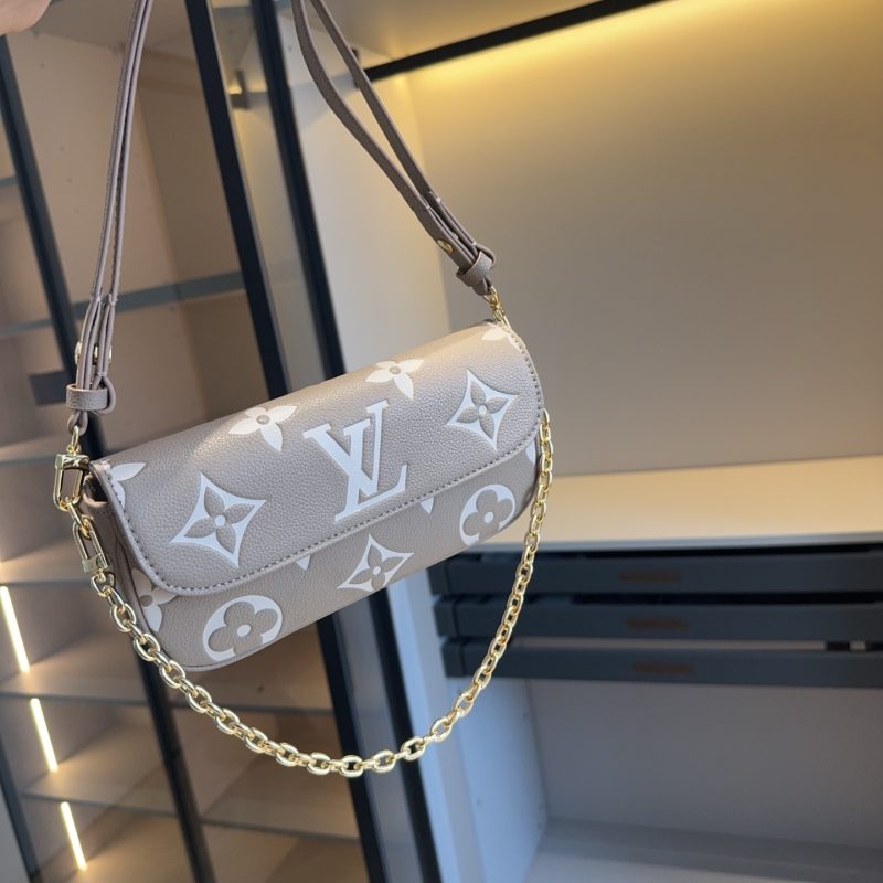 Louis Vuitton Bag Dupe 1539 - Image 3