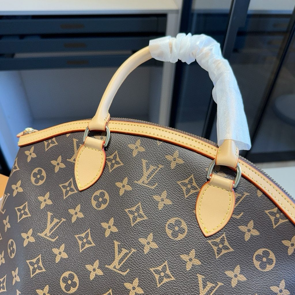 Louis Vuitton Bag Dupe 1543 - Image 4