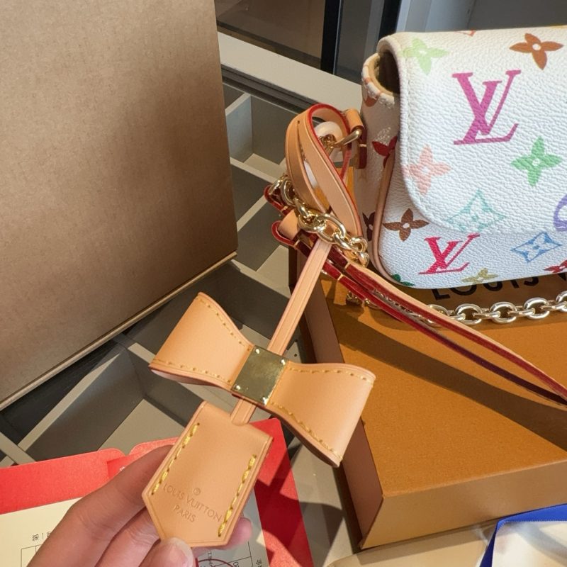 Louis Vuitton Bag Dupe 1546 - Image 4