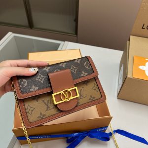 Louis Vuitton Bag Dupe 1570