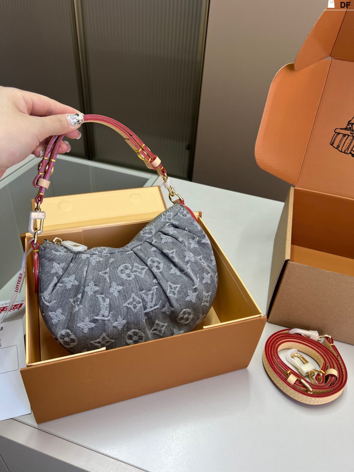 Louis Vuitton Bag Dupe 1574 - Image 2