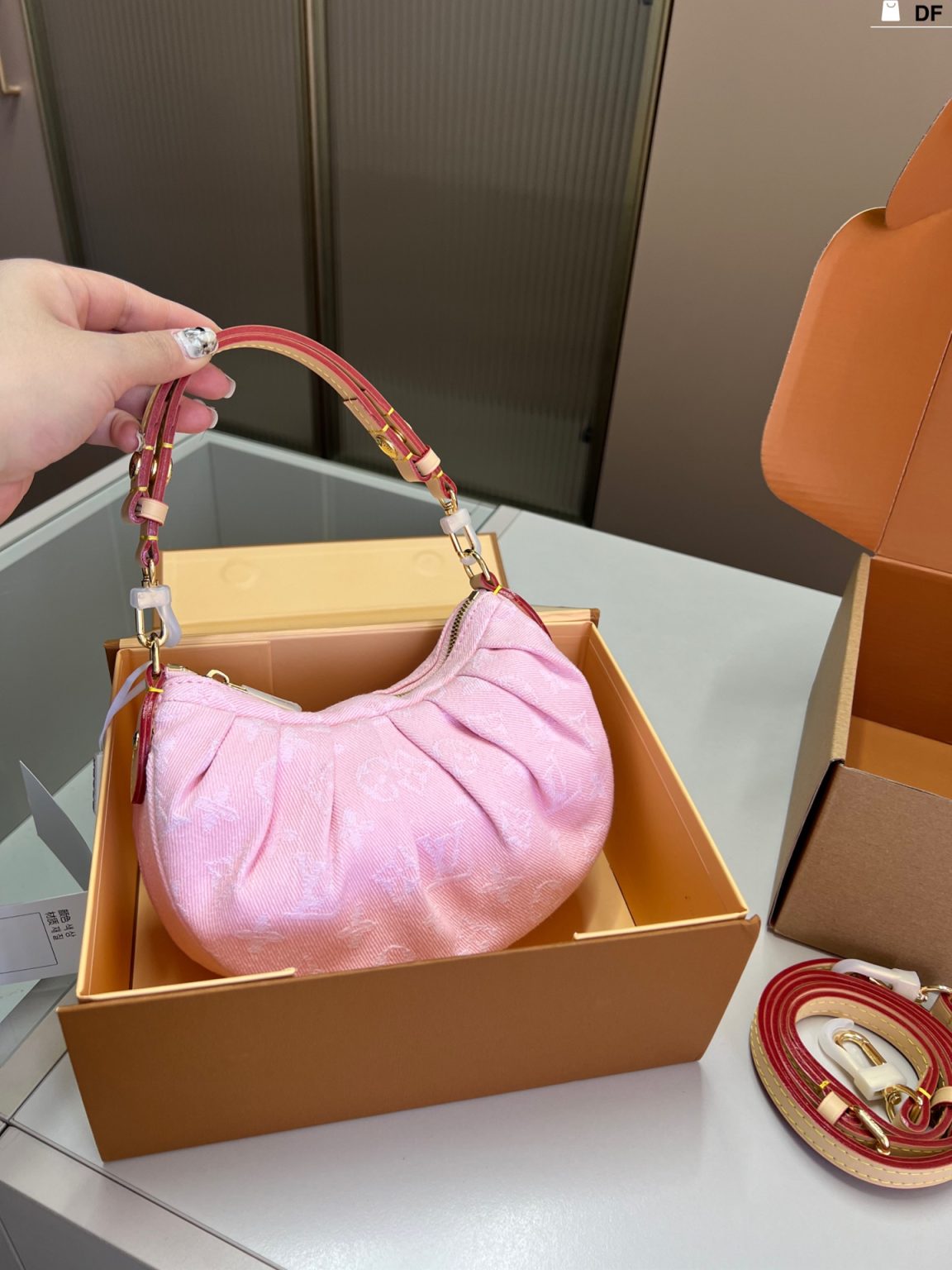 Louis Vuitton Bag Dupe 1574