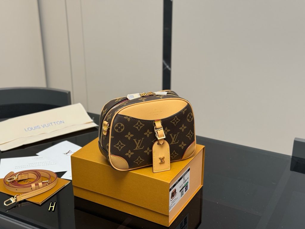 Louis Vuitton Bag Dupe 1641