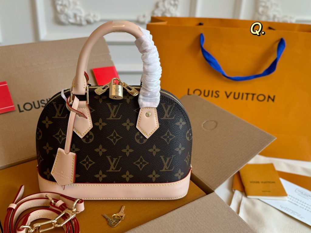 Louis Vuitton Bag Dupe 1676