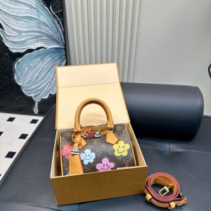 Louis Vuitton Bag Dupe 1689