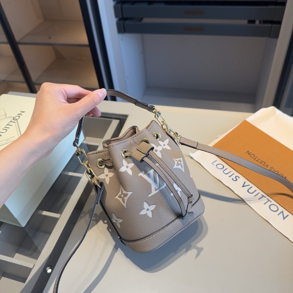 Louis Vuitton Bag Dupe 1733 - Imagem 3