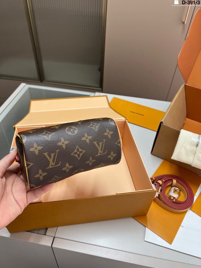 Louis Vuitton Bag Dupe 1764 - Image 3