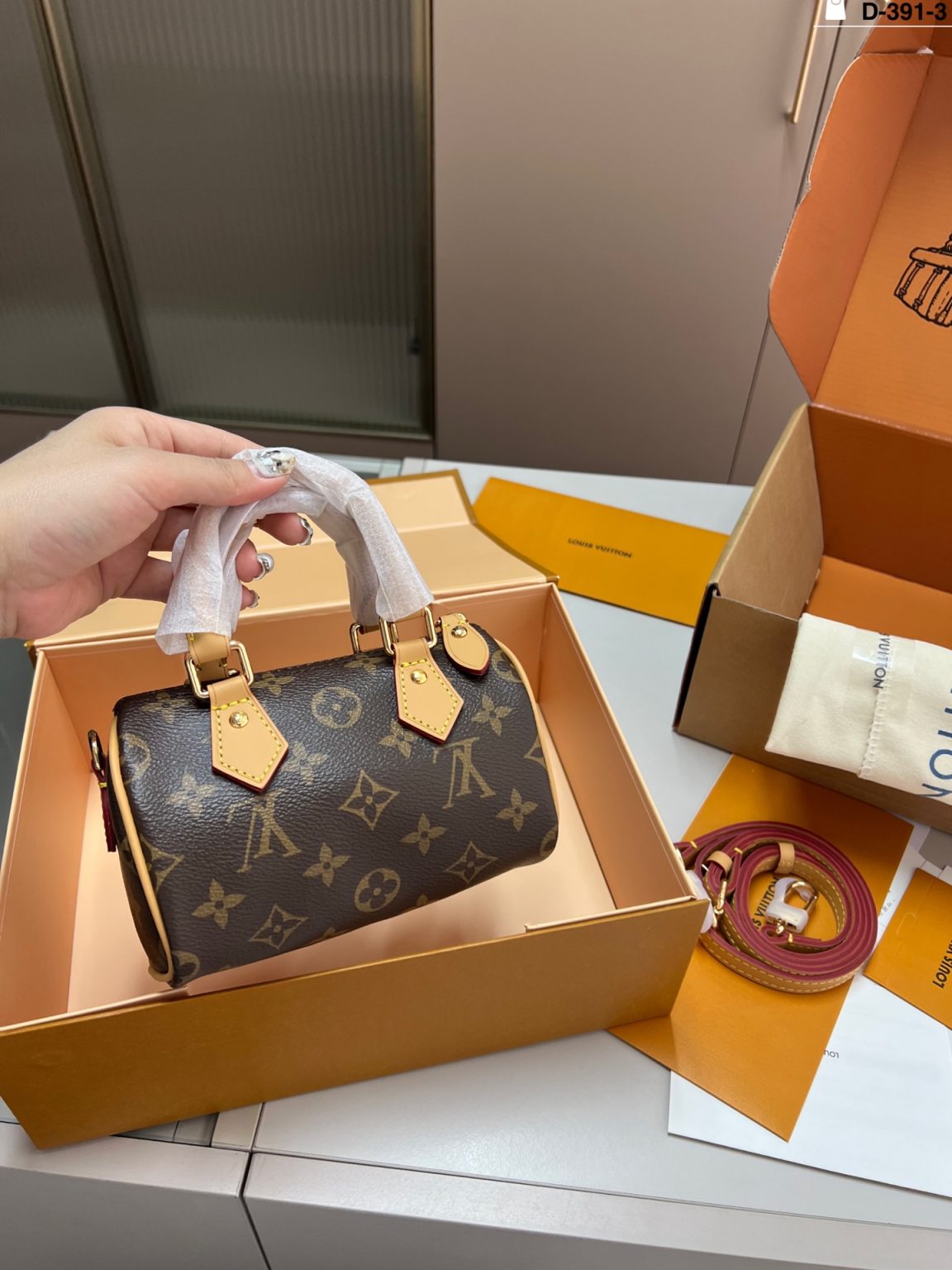 Louis Vuitton Bag Dupe 1764 - Obraz 4