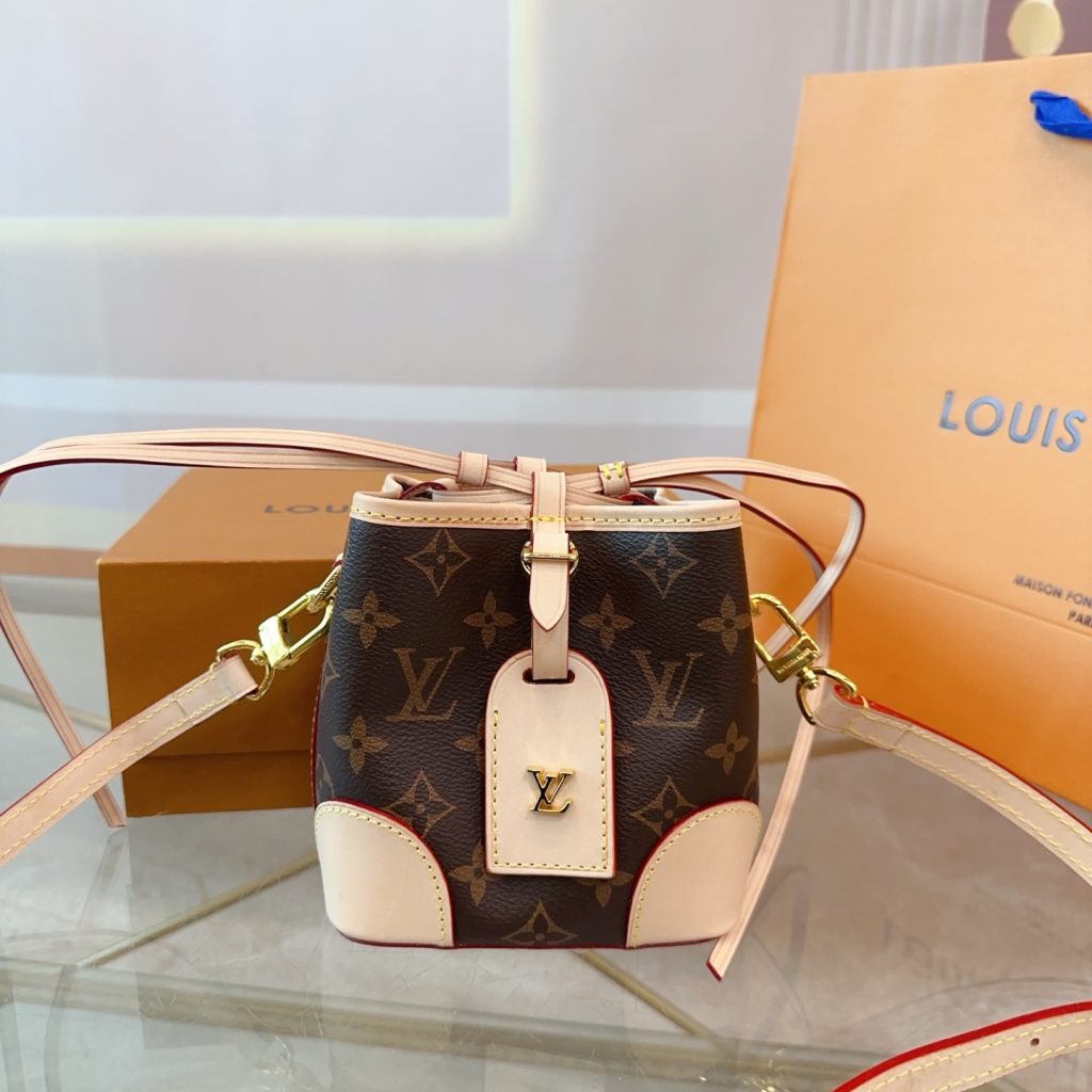 Louis Vuitton Bag Dupe 1845 - Bild 3