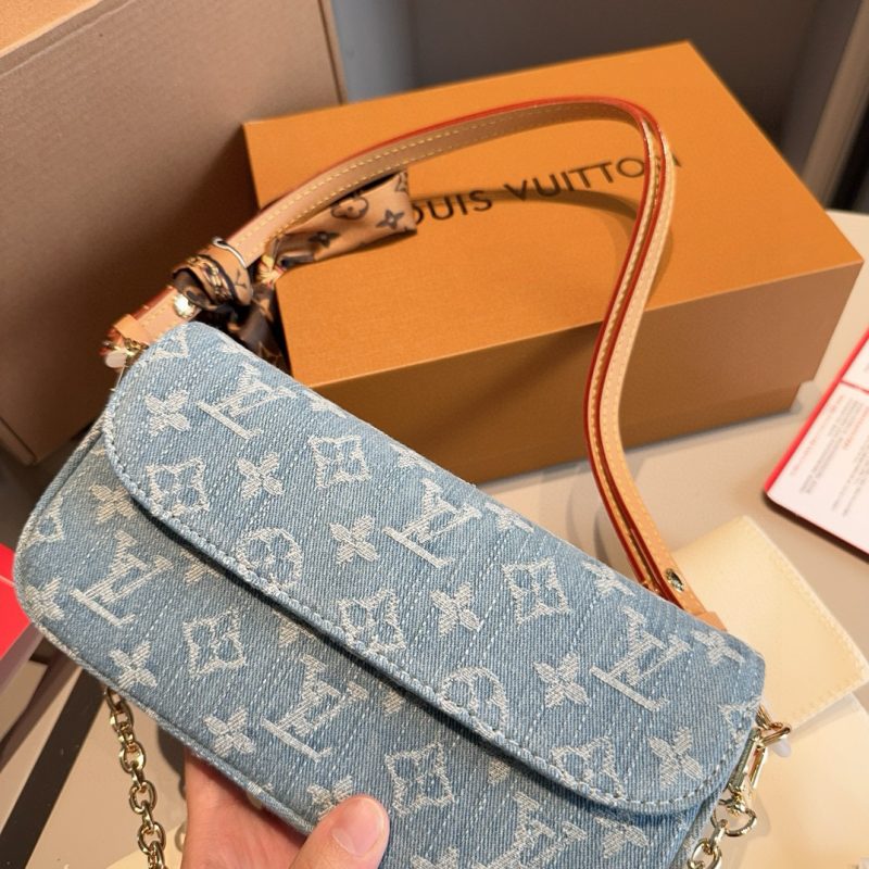 Louis Vuitton Bag Dupe 1927 - Image 4