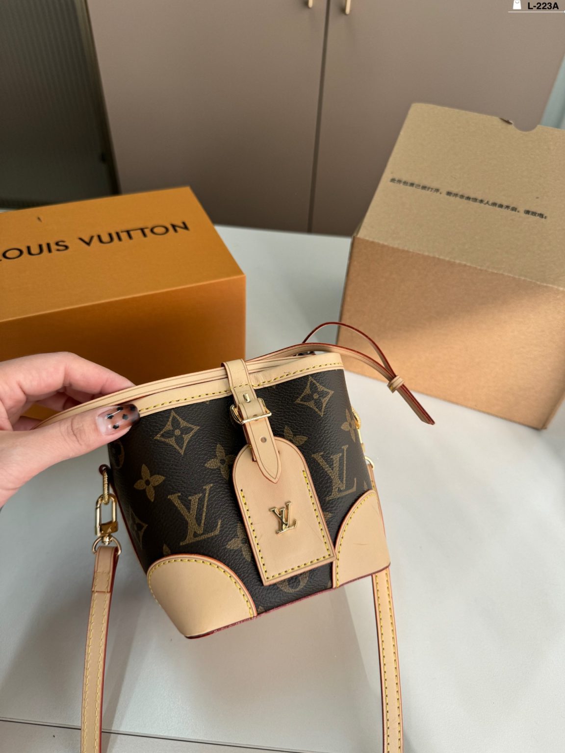 Louis Vuitton Bag Dupe 1968 - Immagine 2