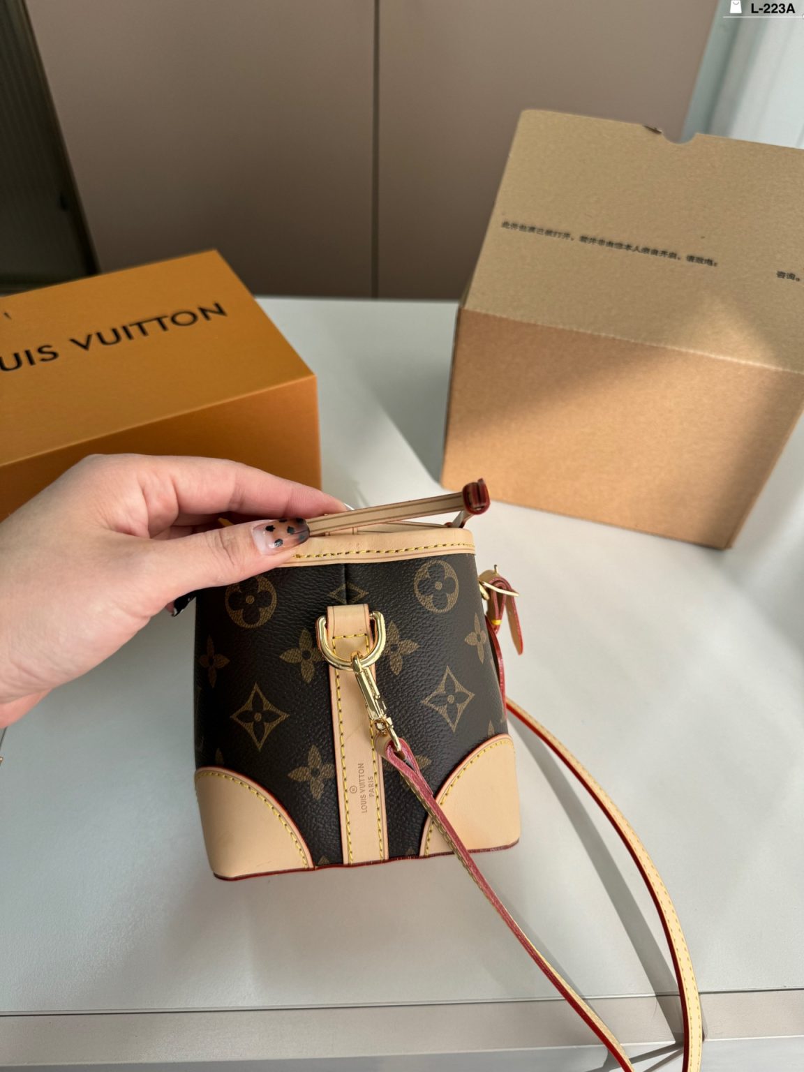 Louis Vuitton Bag Dupe 1969 - Immagine 2