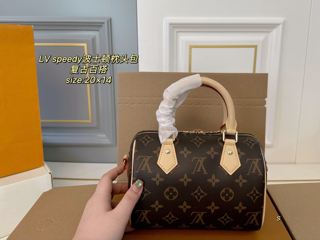 Louis Vuitton Bag Dupe 1970 - Imagem 2