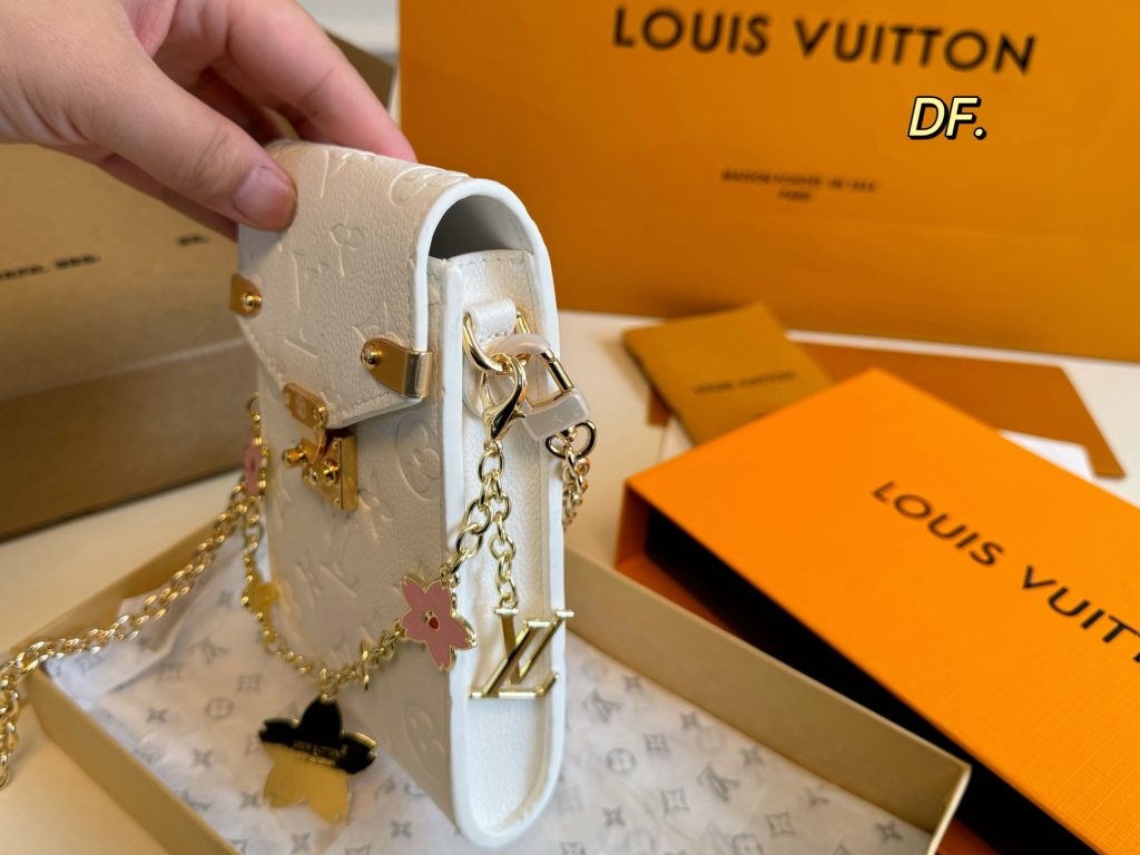Louis Vuitton Bag Dupe 2051 - Image 4