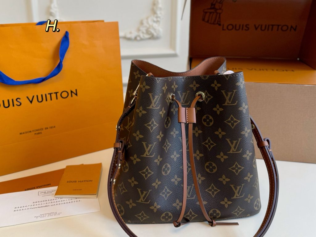 Louis Vuitton Bag Dupe 2064
