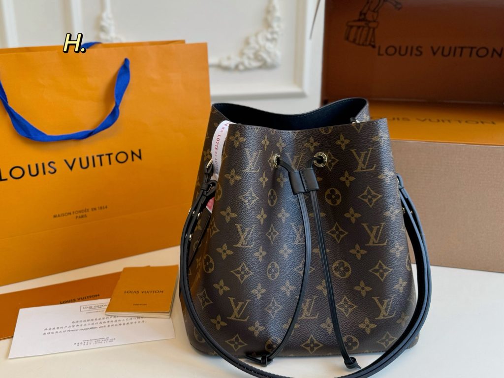 Louis Vuitton Bag Dupe 2064 - Bild 3
